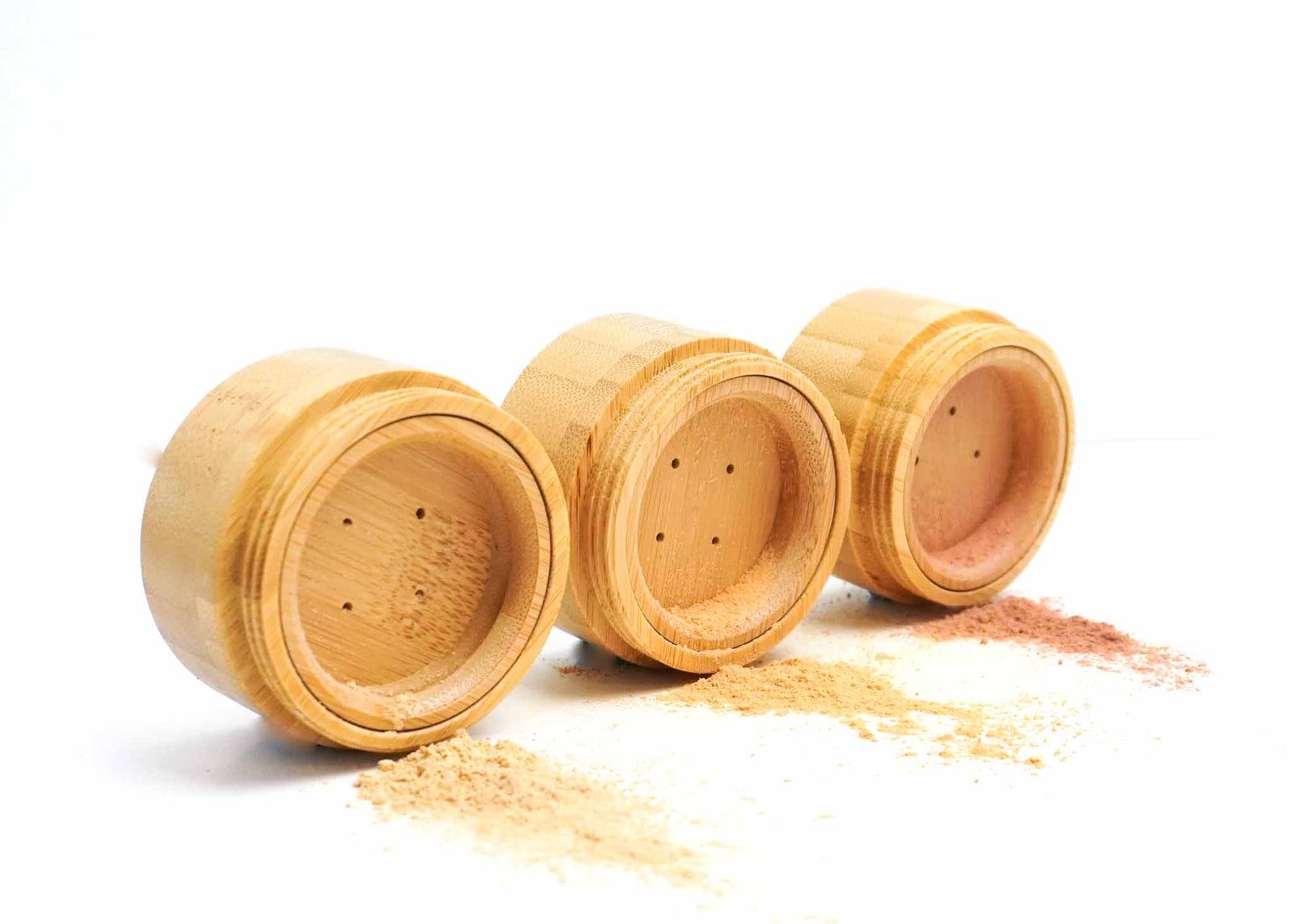 Introducing our Zero Waste and Refillable Setting Powder for a Flawless Matte Finish